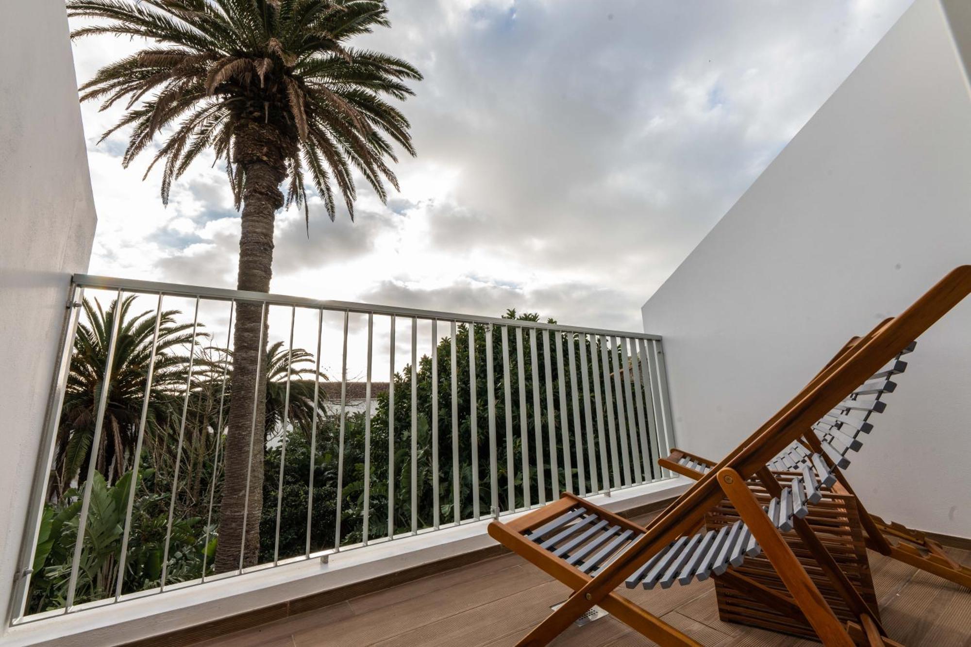 Brum Design Apartments Ponta Delgada  Bagian luar foto