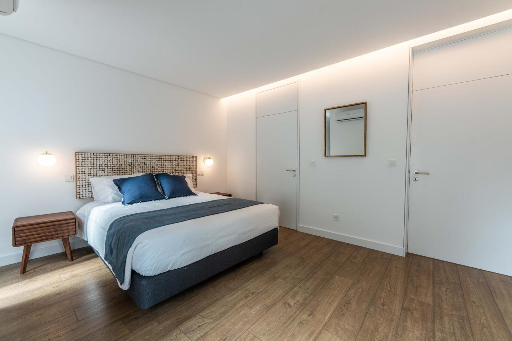 Brum Design Apartments Ponta Delgada  Bagian luar foto